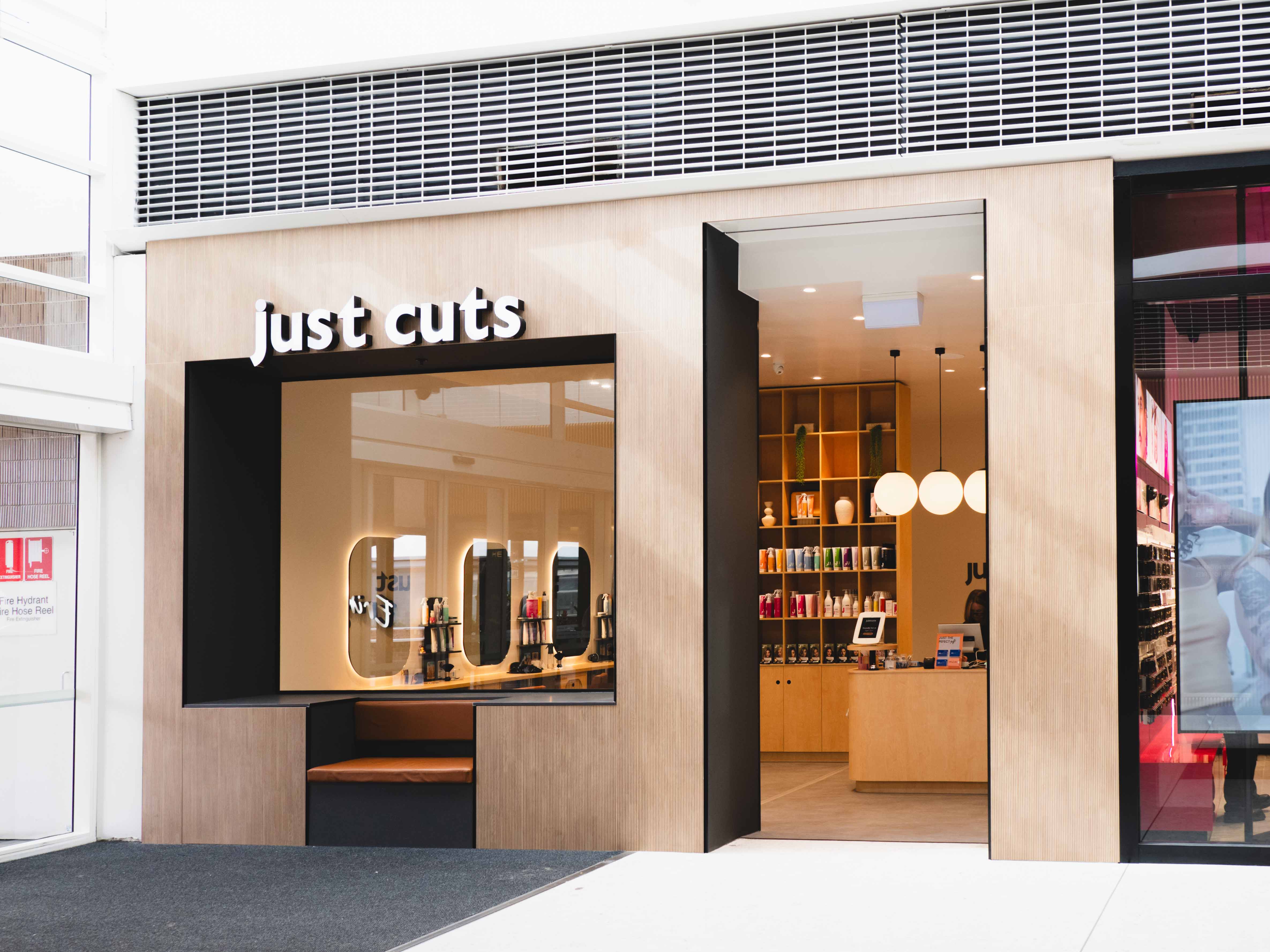 WEB_EF_JUSTCUTS-0001.jpg