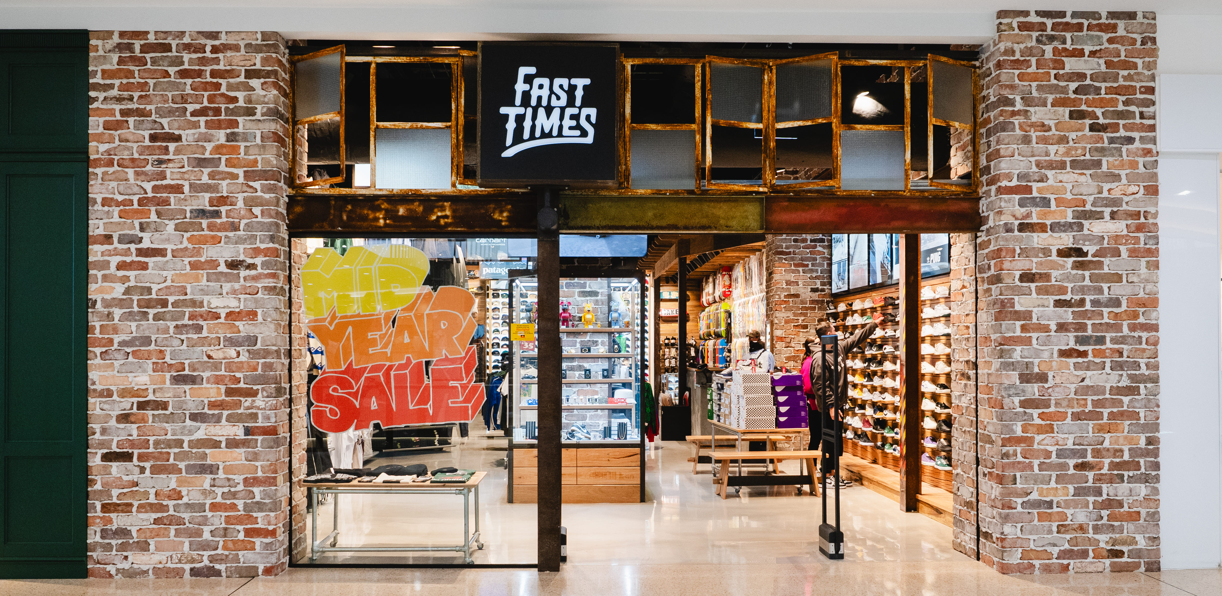 EF_FASTTIMES0001.jpg