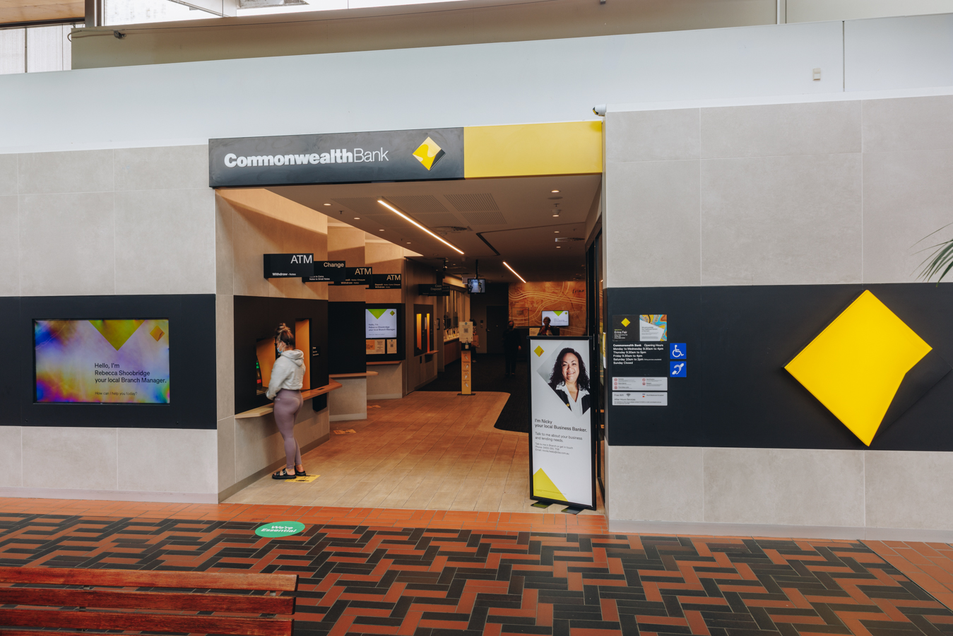 COMMONWEALTH BANK.jpg